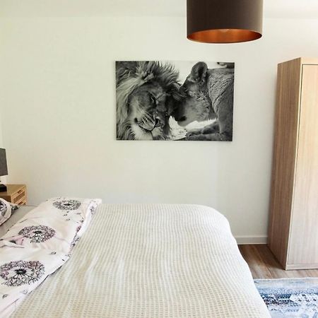 Ferienwohnung Familienglueck 图青 外观 照片